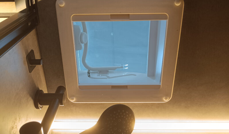 Camper NOMADE NATION SPACE lleno