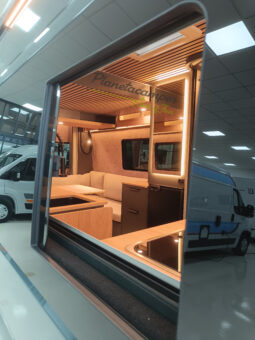 Camper NOMADE NATION SPACE lleno