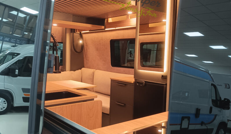 Camper NOMADE NATION SPACE lleno