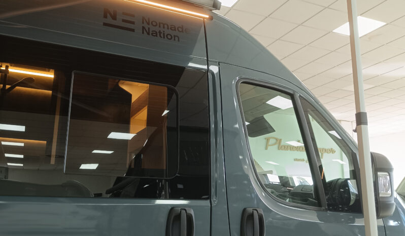 Camper NOMADE NATION SPACE lleno