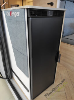 Camper CHALLENGER V114 BREAK TECHO ELEVABLE lleno