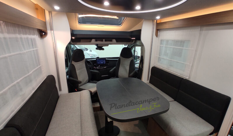 CHALLENGER 260 GRAPHITE modelo 2027 cambio automático lleno