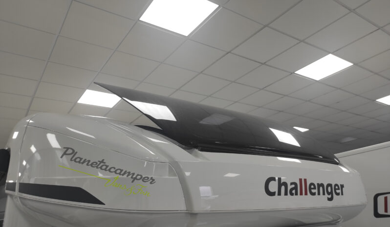 CHALLENGER 260 GRAPHITE modelo 2027 cambio automático lleno