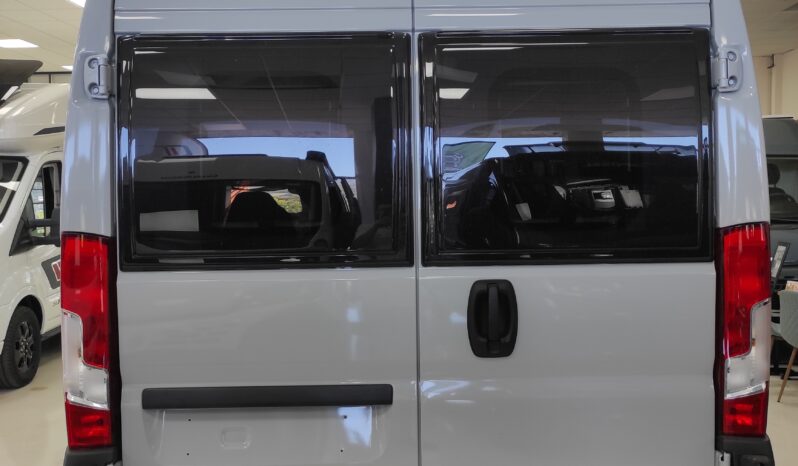 Camper CHALLENGER V114 MAX SPORT EDITION CAMBIO AUTOMÁTICO 2027 lleno