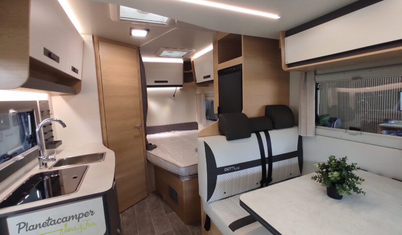 GIOTTILINE SIENA 330 PRIVILEGE lleno