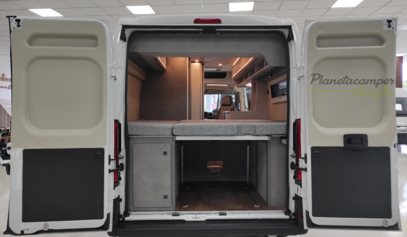 Camper PÖSSL SUMMIT SHINE 600RS PLUS lleno