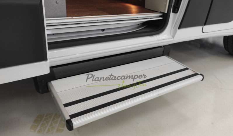 Camper PÖSSL SUMMIT SHINE 600RS PLUS lleno