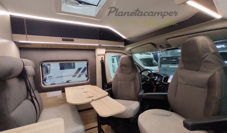 Camper CHALLENGER V114 MAX COSY EDITION lleno