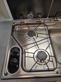 Camper PÖSSL SUMMIT SHINE 600RS PLUS lleno