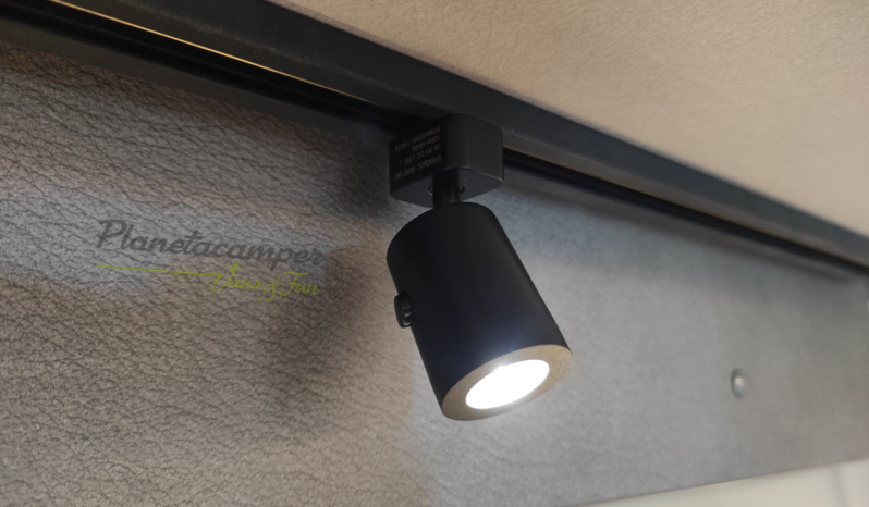 Camper PÖSSL SUMMIT SHINE 600RS PLUS lleno