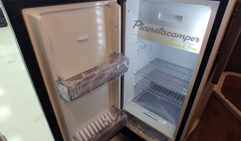 Camper PÖSSL SUMMIT SHINE 600RS PLUS lleno